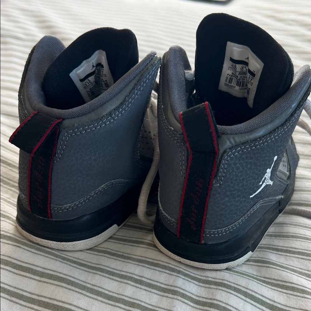 Jordan Flight - Picture 5 of 8